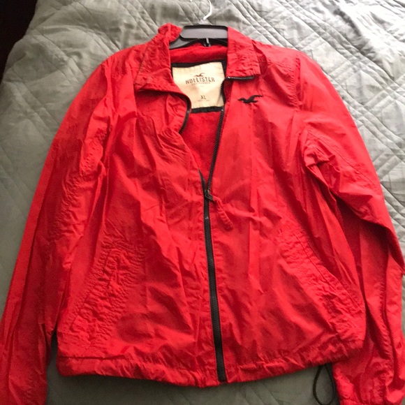 hollister red windbreaker